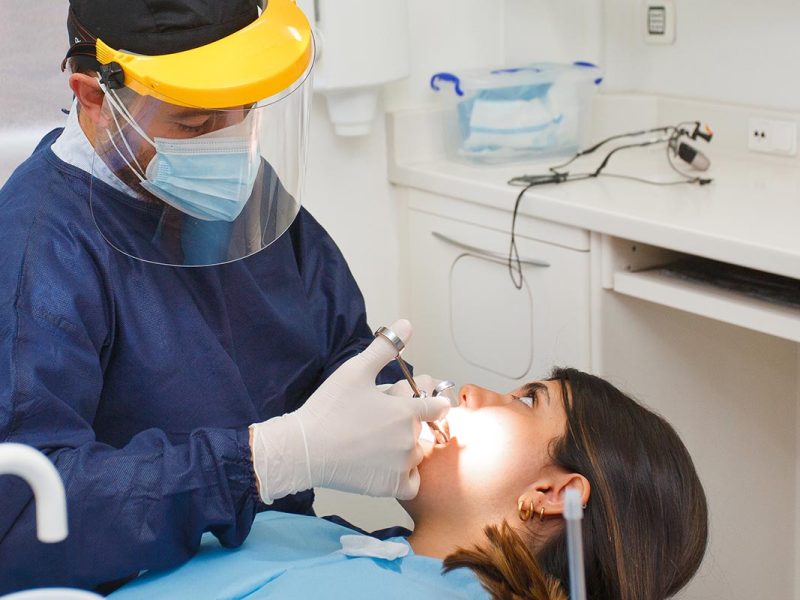 Cuáles son los mejores implantes dentales